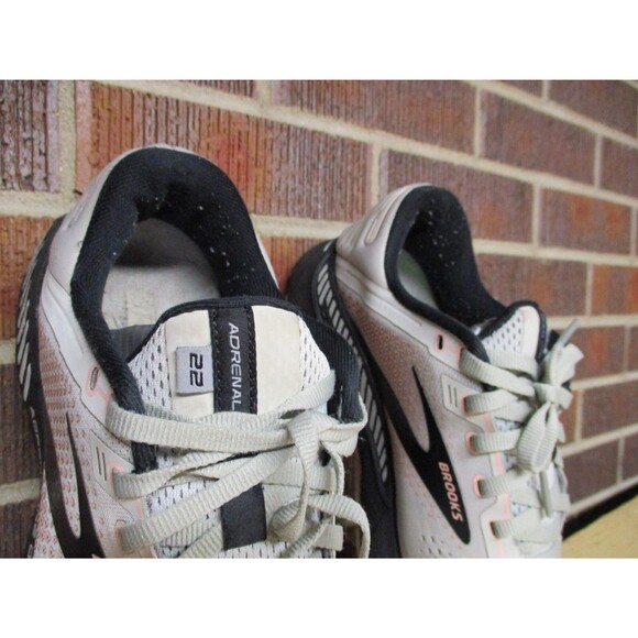 Brooks Womens Adrenaline GTS 22 1203531B035 Gray Running Shoes Sneakers 9 B - Picture 5 of 16